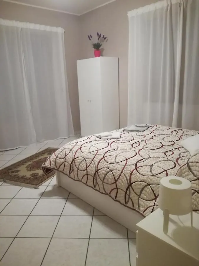 Hotel I capricci dell'Etna 2 di Puglisi Mascalucia 0*,